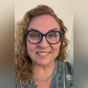 Meet your Posher, Tina